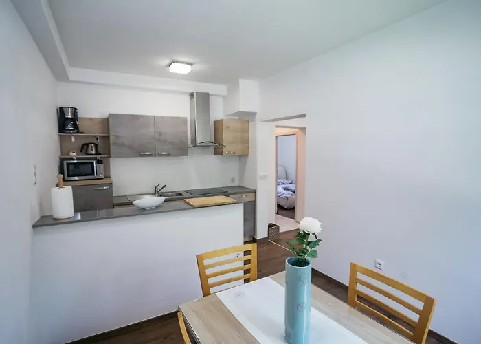 Sentvid Appartement *